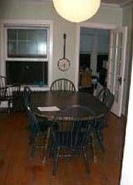 2nd image of 6557 N Greenview Ave #1S