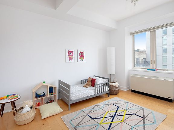 5th image of 343 4th Ave APT 6B