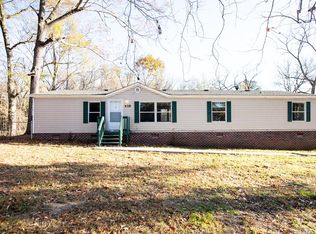 438 Proctor St, Drakes Branch, VA