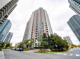 7 Lorraine Dr #812, Toronto, ON M2N7H2