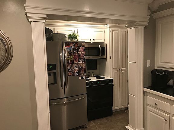 4th image of 302 Butler Dr