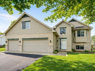 2102 Whitetail Run, Buffalo, MN 55313