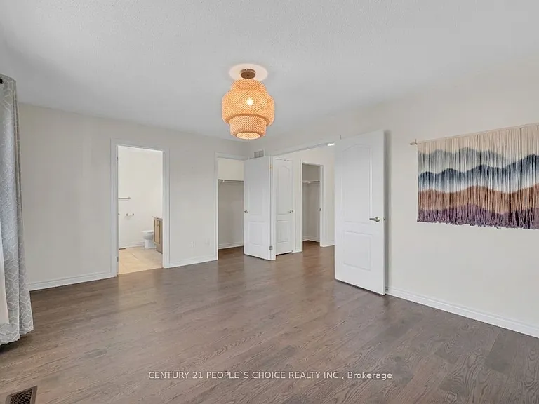 48 Colonel Lyall St — Photo 19