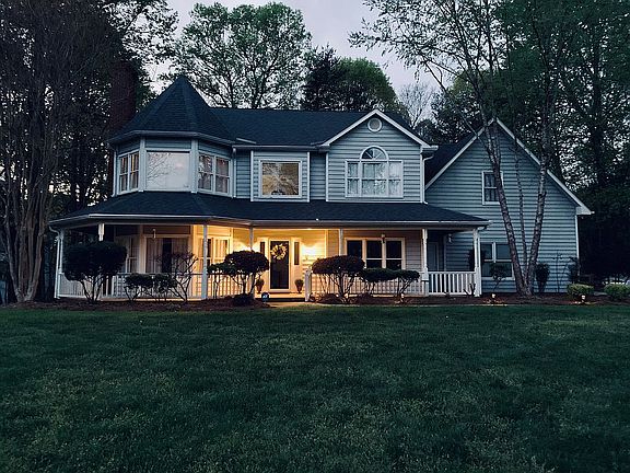 3rd image of 6402 Spyglass Dr