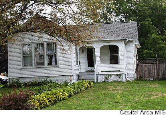 1st image of 135 Phillips St