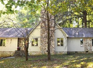 2306 Briarfield Ct, Pleasant Garden, NC 27313