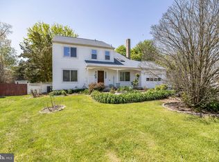 7803 Odell St, Springfield, VA 22153