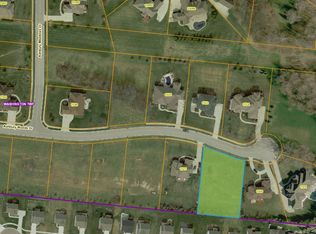 1517 Ashbury Woods Dr, Dayton, OH 45458