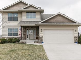 360 Locust Dr, North Liberty, IA 52317