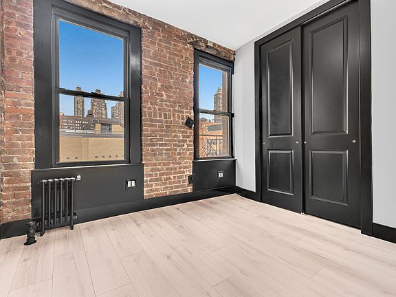 5th image of 438 W 52nd St #13A