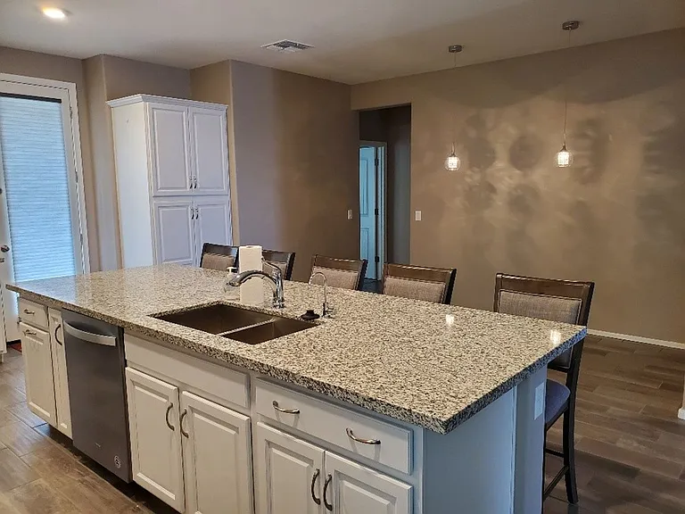 17210 W Diana Ave — Photo 5