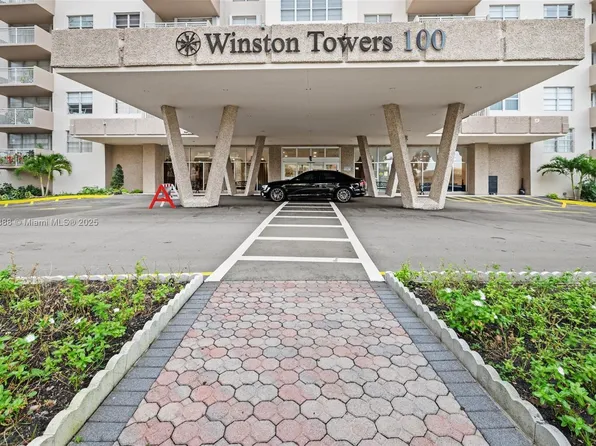 250 174th St APT 318, Sunny Isles Beach, FL 33160