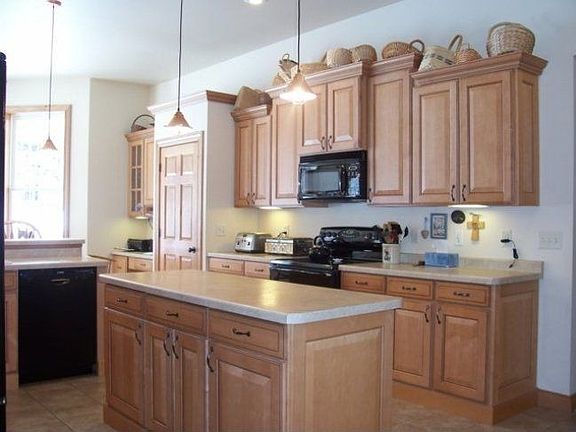 3rd image of 229 Lavina Dr