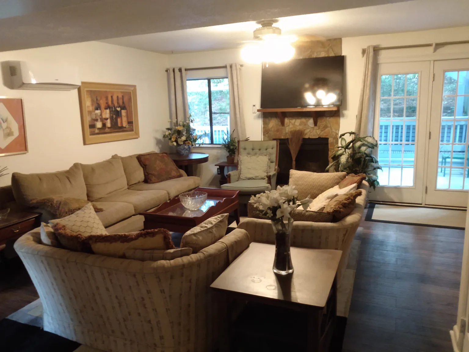 2 bed, 1200 sqft, $1,450 — Photo 4