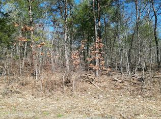 6039 Tomahawk Dr, Crossville, TN 38572