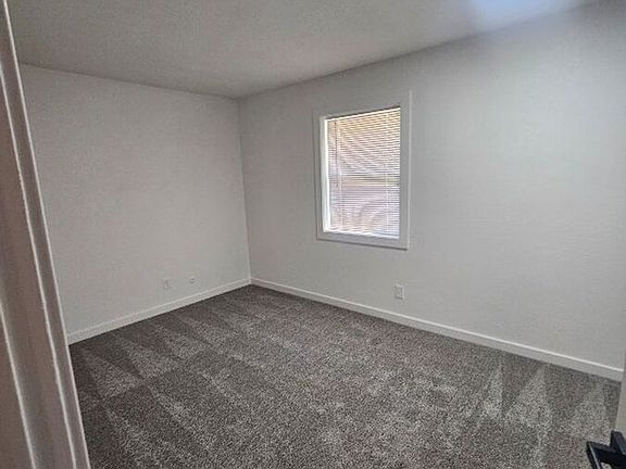 5th image of 2101 Ottawa St APT 304B