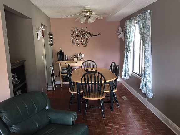 3rd image of 1101 Trailwood N