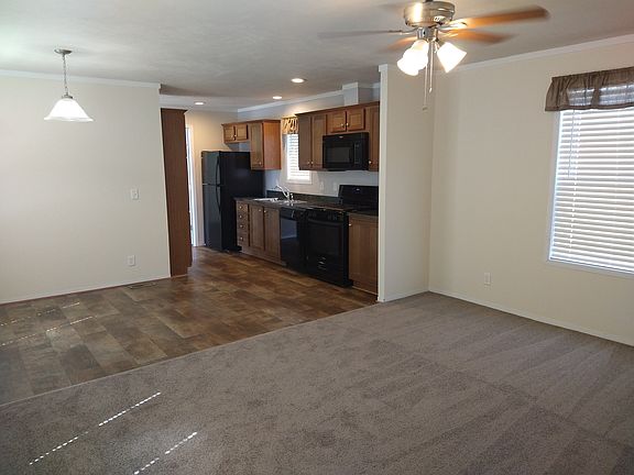 2nd image of 202 Van Buren Cir #202