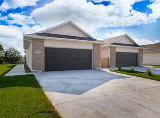 4445-4447 N Sandplum St, Wichita, KS 67205