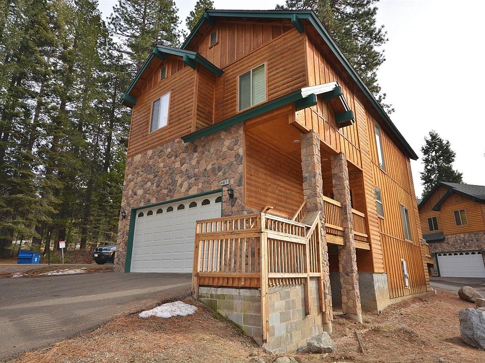 2nd image of 40870 Village Pass Ln