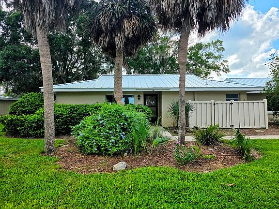 3rd image of 11456 W Bayshore Dr