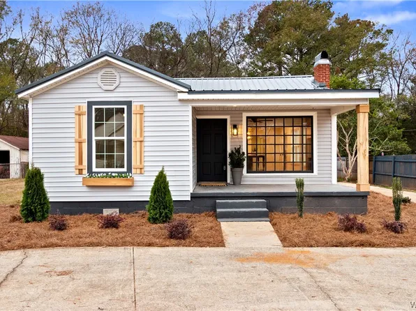 2504 27th Ave, Northport, AL 35476
