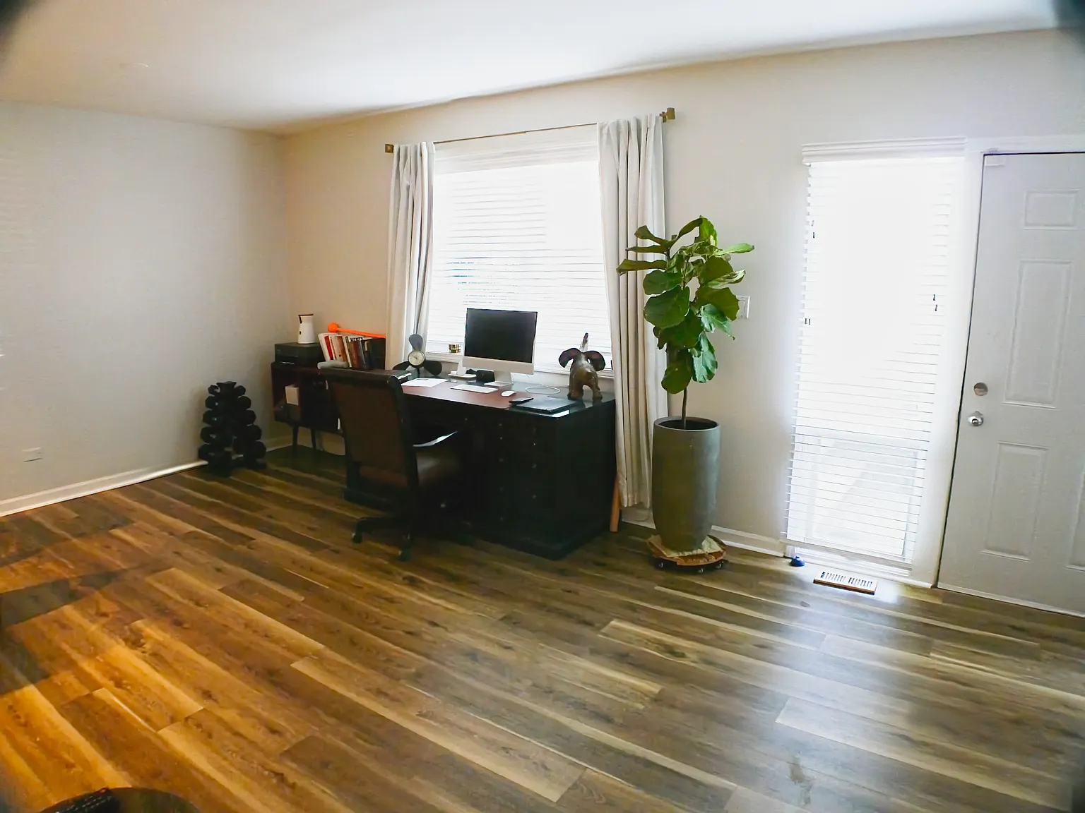 1 bed, 775 sqft, $3,100 — Photo 3