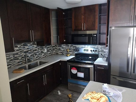 5th image of 1524 NW 18th Ct