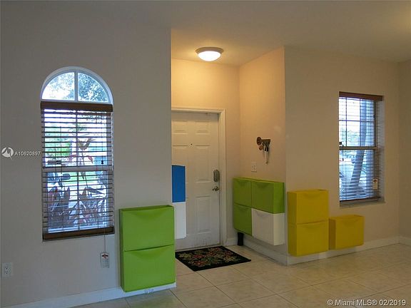 3rd image of 5225 NW 112th Ave APT 105