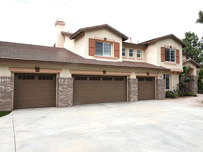7535 Misty View Pl — Photo 2