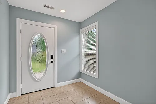 1136 Arlynn Ln Photo 1