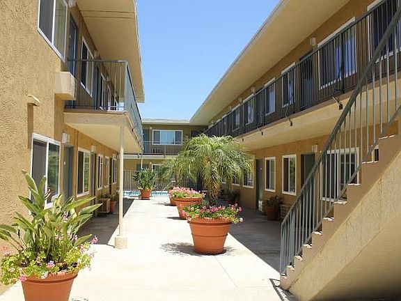 3rd image of 5139 Clairemont Mesa Blvd APT 122