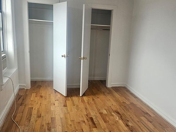 4th image of 1 E 213th St #26F