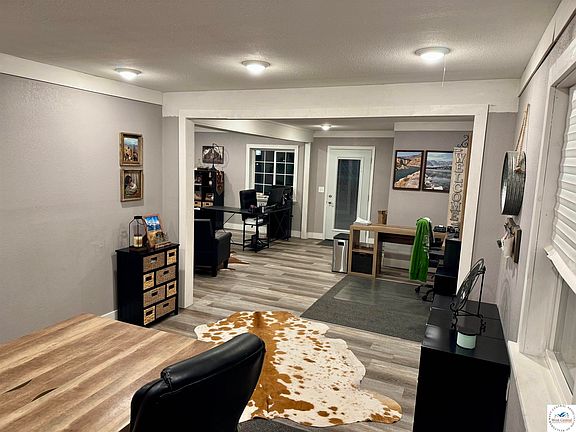 5th image of 938-940 E Main St #942-E