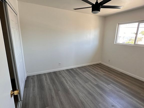 4th image of 11666 1st Ave #C