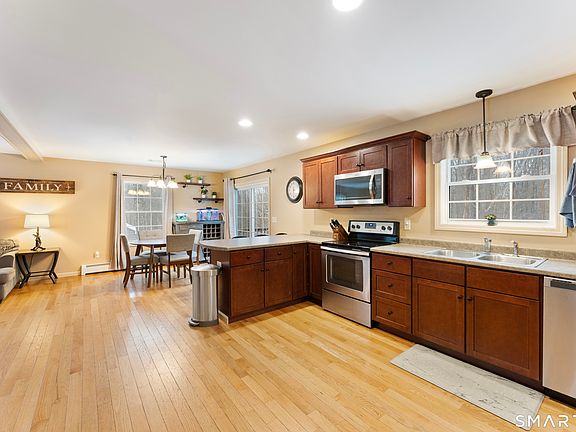 5th image of 43 Tatnic Hill Road