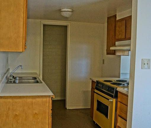 2nd image of 1454 N 54th Ave