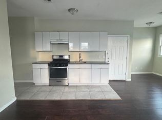449 14th Ave #F, Irvington, NJ 07111