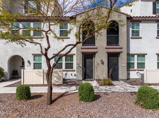 2323 E HUNTINGTON Drive, Phoenix, AZ 85040