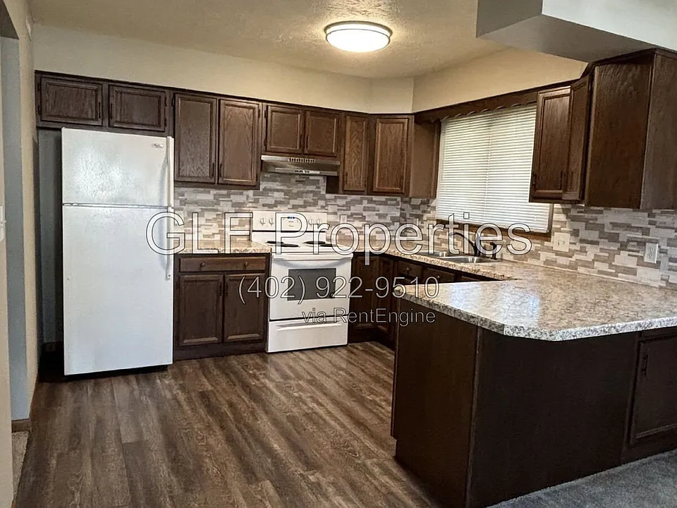 443 South St #1