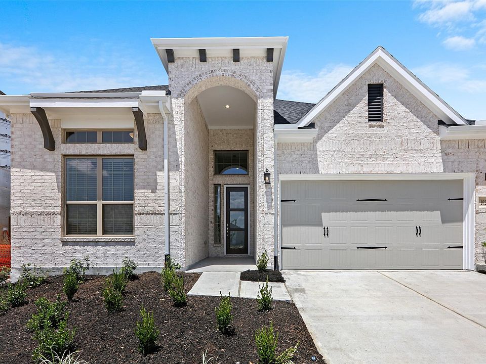 1st image of 10215 Bayou Dr