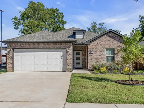 121 W Morton St, Denison, TX 75021