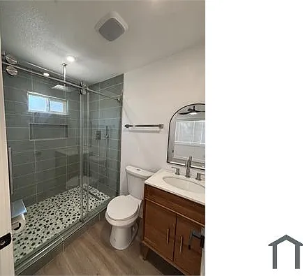 2045 Nolan St — Photo 6