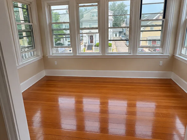 12-14 Whitney St #2 — Photo 6
