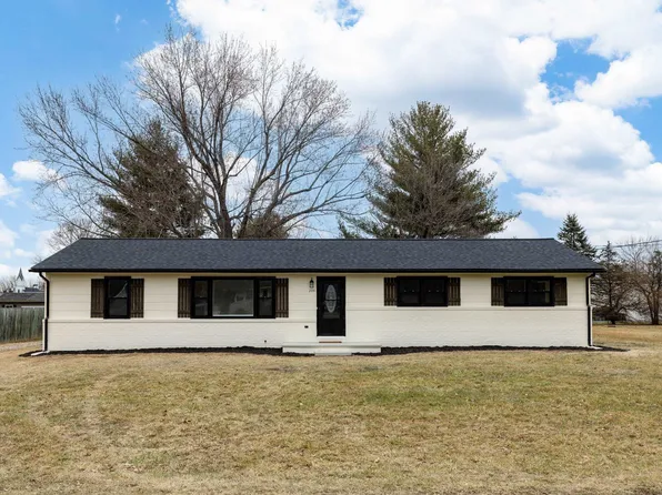 204 2nd St, Grottoes, VA 24441