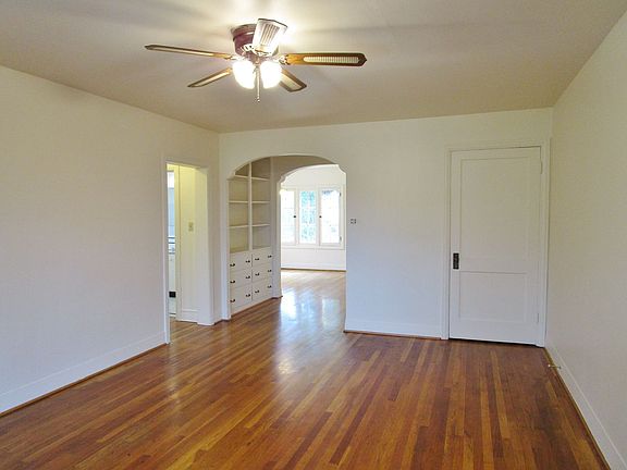 2nd image of 1306 N Humboldt St APT 5