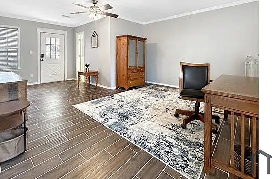 3 bed, 1583 sqft, $3,200 — Photo 2