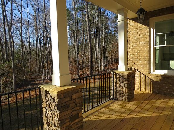 4th image of 5264 Brookhollow Dr