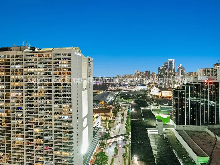 1750 N Bayshore Dr #3312 — Photo 8