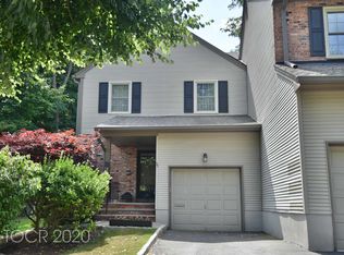 20 Allison Ct, Allendale, NJ 07401
